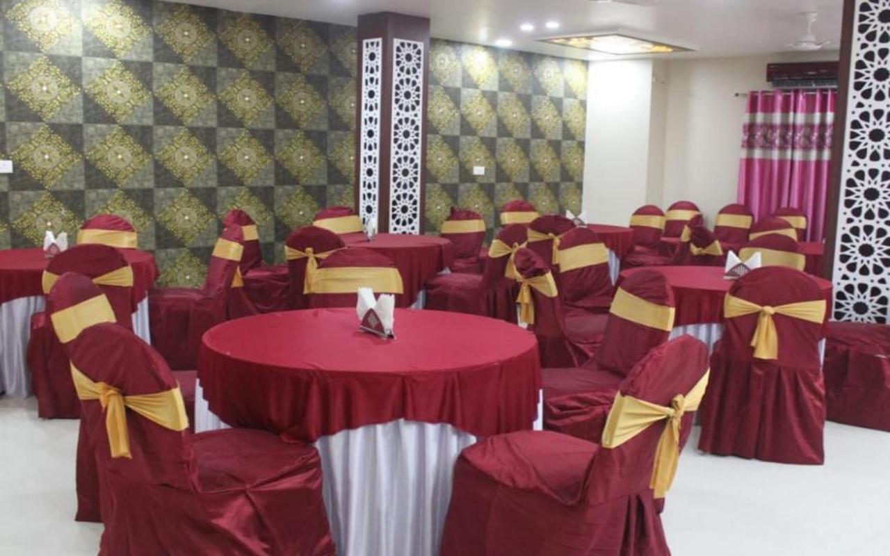 Hotel Golden Tulip Purnia Kültér fotó